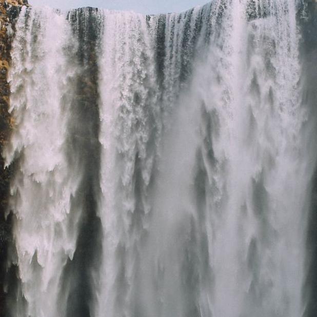 time-lapse photography of flowing waterfall