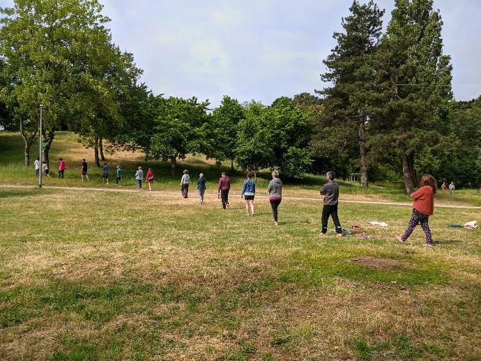 Marche méditative au Parc Paysager. SNCN 2022